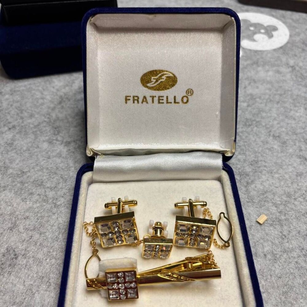 Fratello Gold Tone Rhinestone Crystal Cufflinks Tie Clip Lapel Pin 4PC Boxed Set